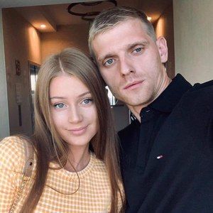 Meet your Posher, Vasika